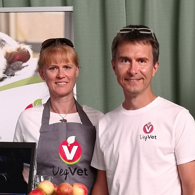 Tierärztin Birgit Becker und Dr. Thomas Brückmann Gründer von VegVet
